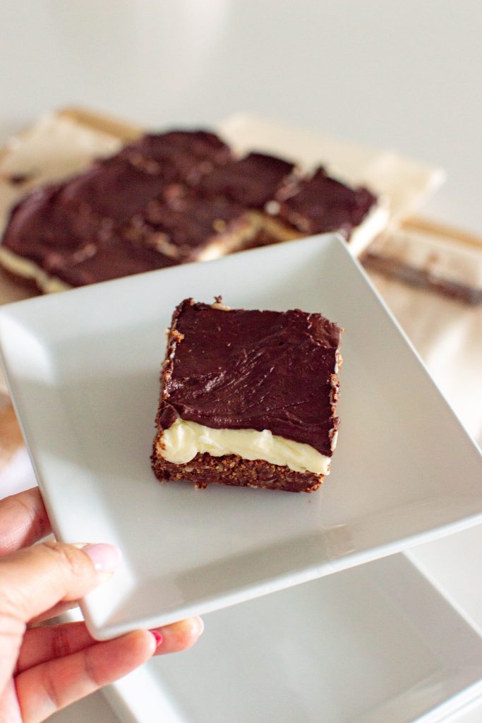 This easy Nanaimo bars recipe will have you begging for seconds (and thirds!). Each decadent layer boasts a flavor profile that blends seamlessly with one another. You’ll also love the fact that it’s a no-bake dessert!