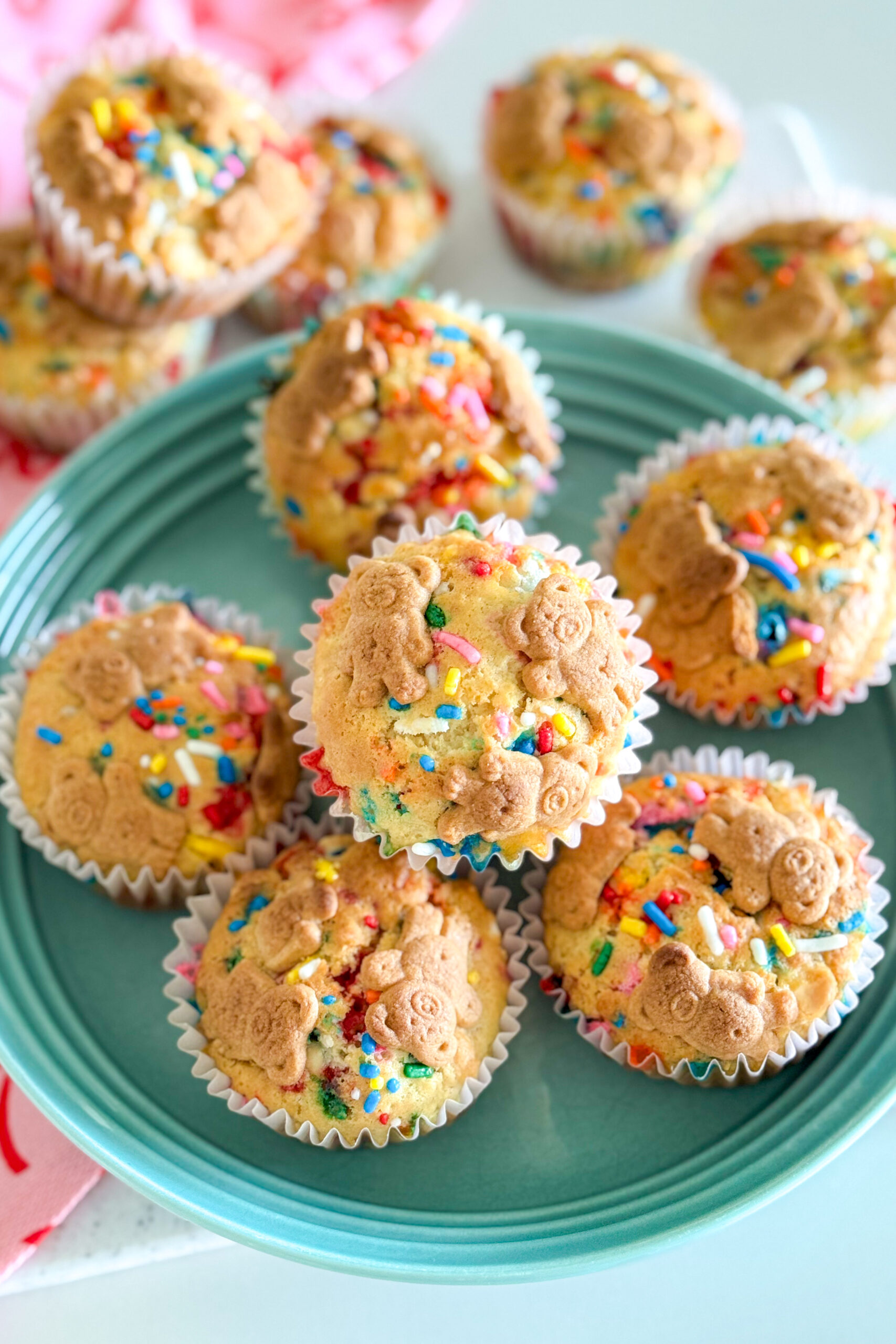 Funfetti Muffins With Teddy Grahams