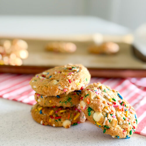 A close up of a pile of birthday cake cookies